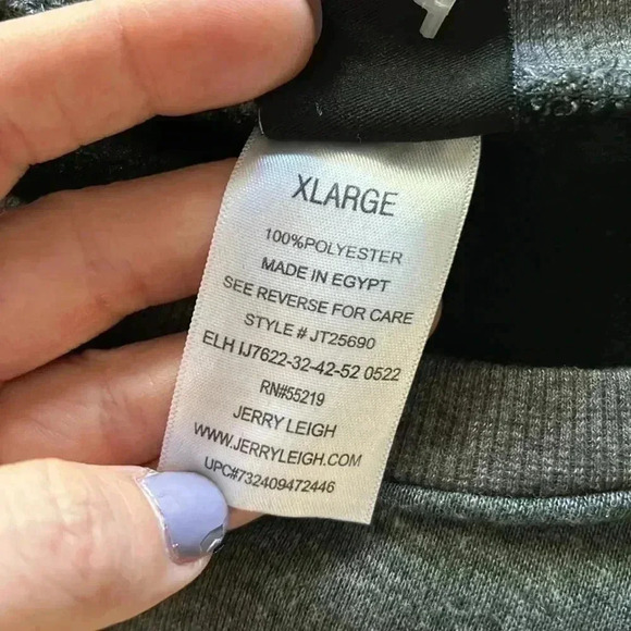 Modern Lux Yellowstone Wyoming Patchworked Pullover Women's size XL - Picture 6 of 7